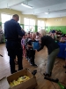 Spotkanie z policjantem w klasach młodszych